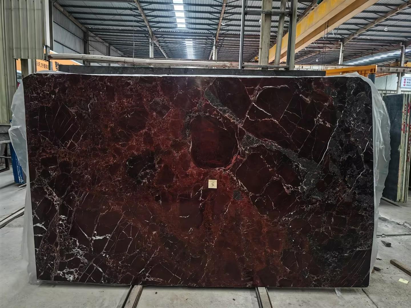 Rosso Levanto